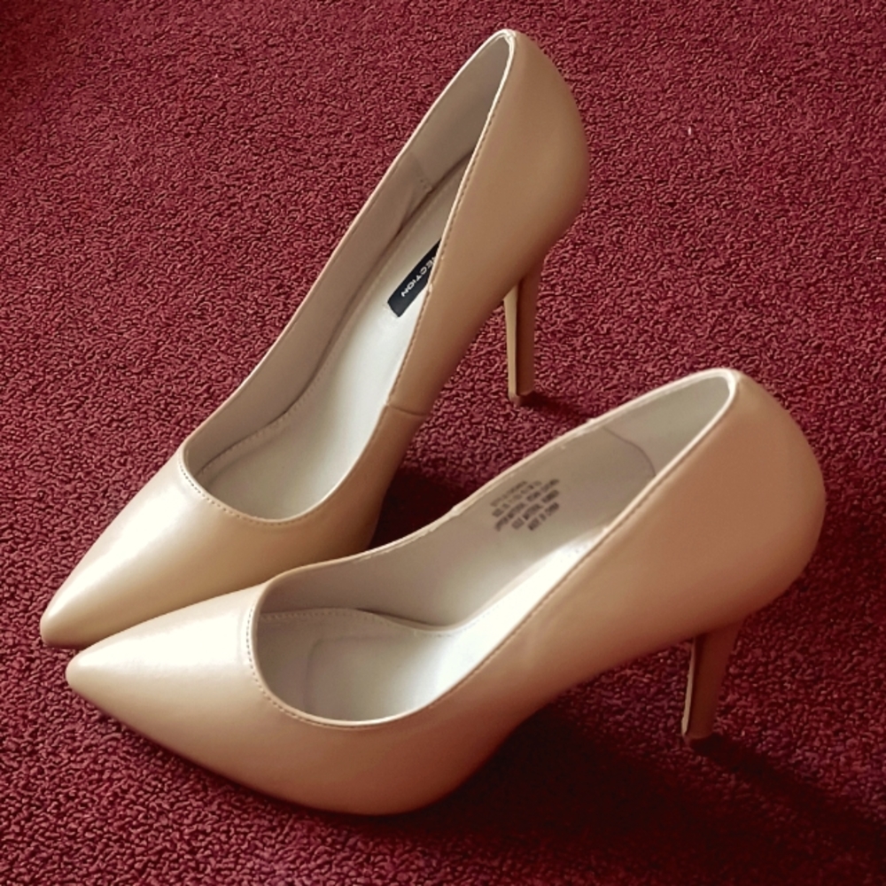 French Connection Beige Closed Toe High Heels